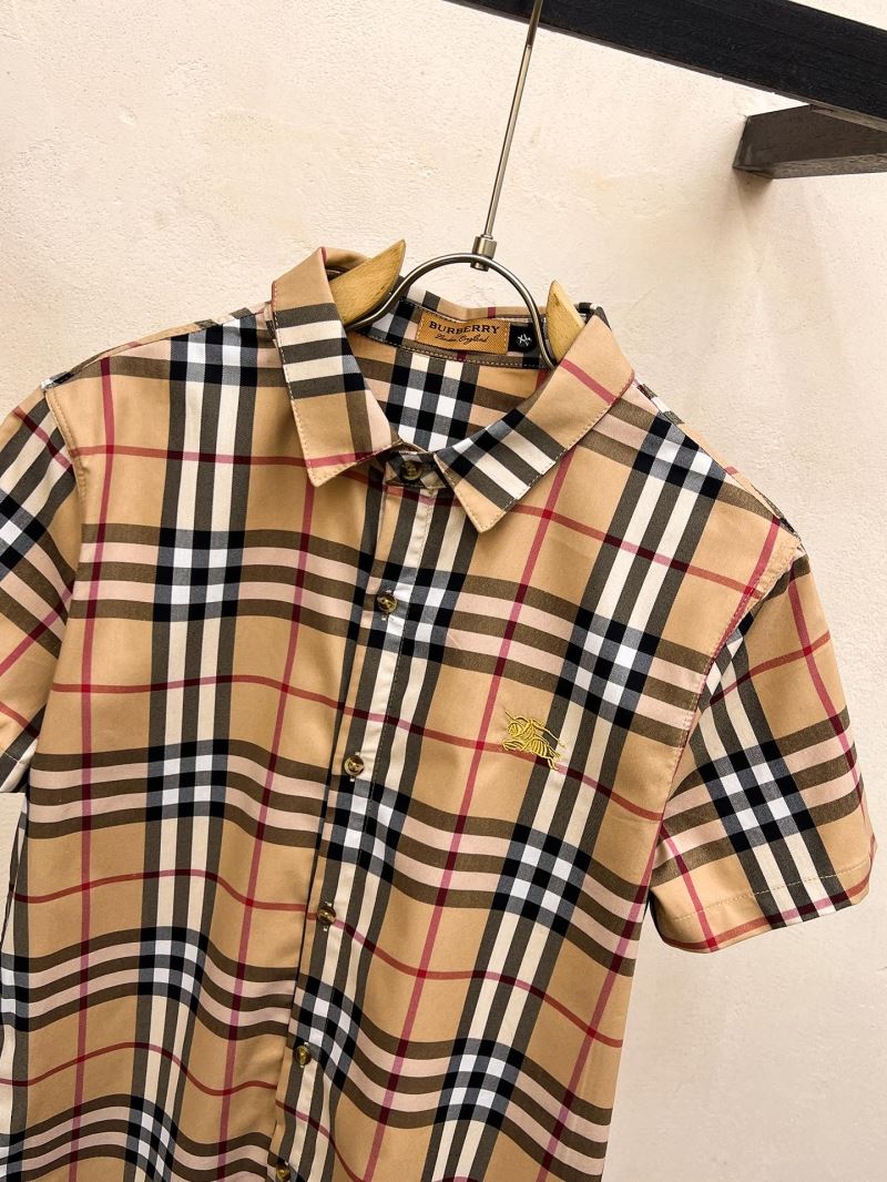 Burberry T-Shirts